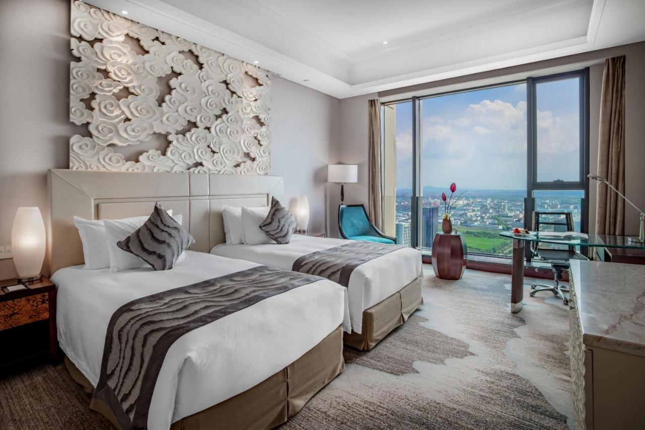 Grand New Century Hotel Haining Zhejiang Exterior photo